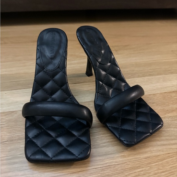 WILD DIVA LOUNGE Quilted Slide High Heel Sandal - Picture 4 of 9